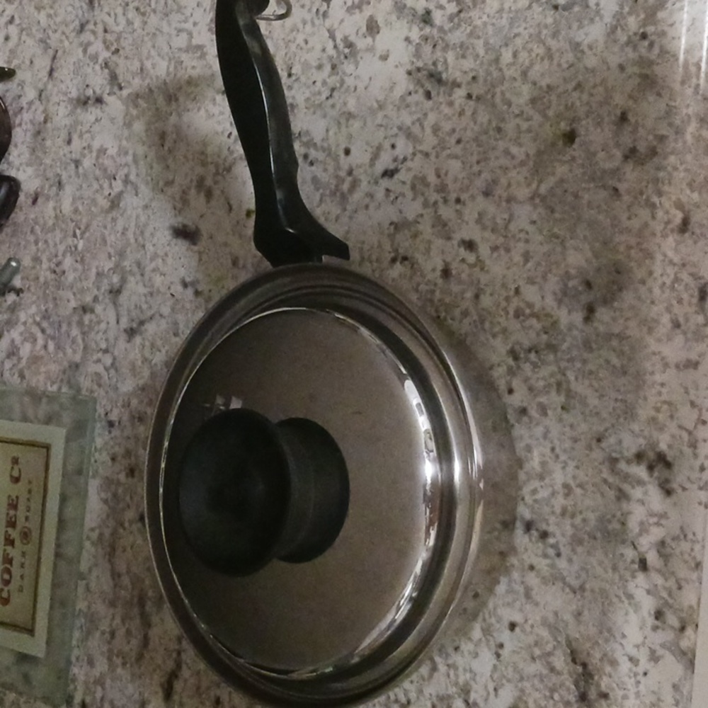 Chefs ware towncraft pan with top